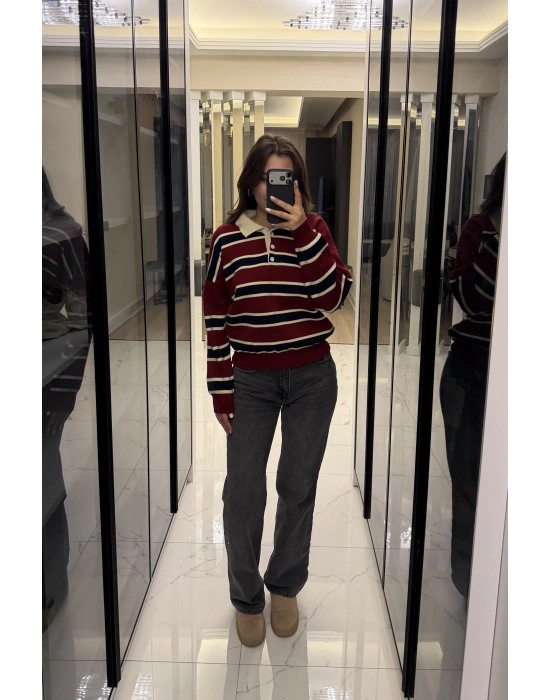 Kırmızı Düğmeli Polo Yaka Çizgili Triko Kazak