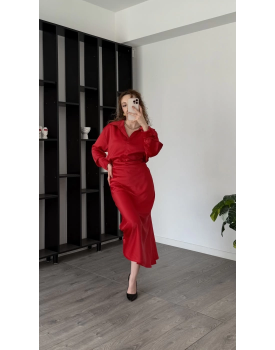 Eira Kırmızı Saten Gömlek & Etek 2’li Takım