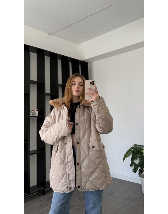 Krem Maria Kürk Yakalı Şişme Mont