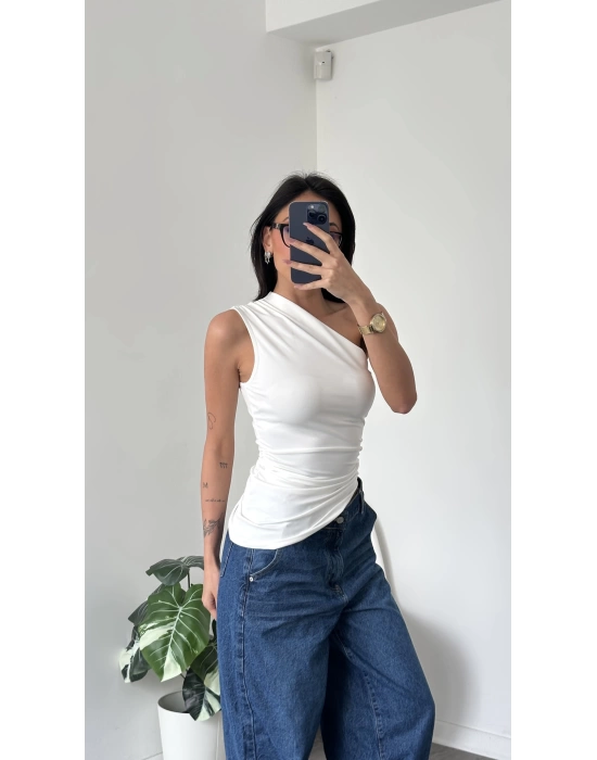 Zoey Beyaz Asimetrik Tek Kollu Bluz