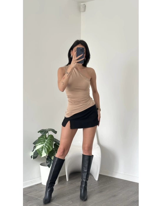 Zoey Bej Asimetrik Tek Kollu Bluz