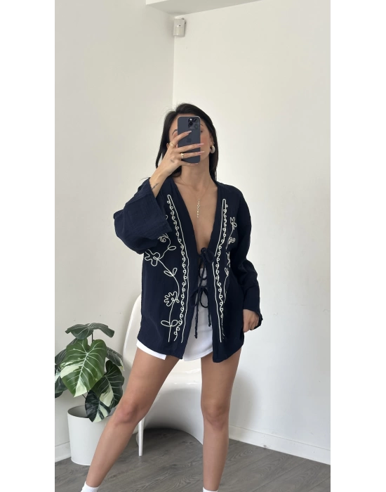 Lacivert Lisa Nakış İşlemeli Kimono