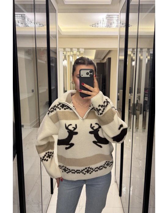 Oys Marka Beyaz Geyikli Peluş Sweatshirt