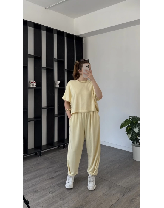 Sarı Elira Baggy Kesim 2’li Takım