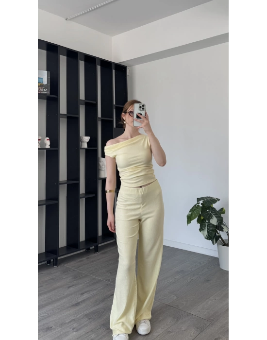 Sarı Leila Düşük Omuzlu 2’li Takım