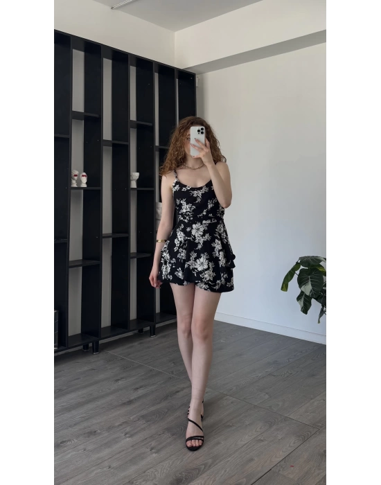Siyah Alisa Çiçek Desen Şortlu Tulum