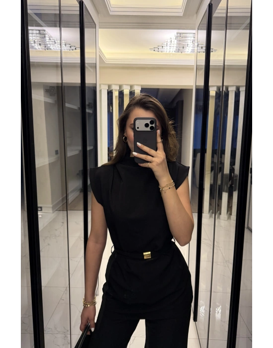 Siyah Broş Kuşaklı Vatkalı Takım