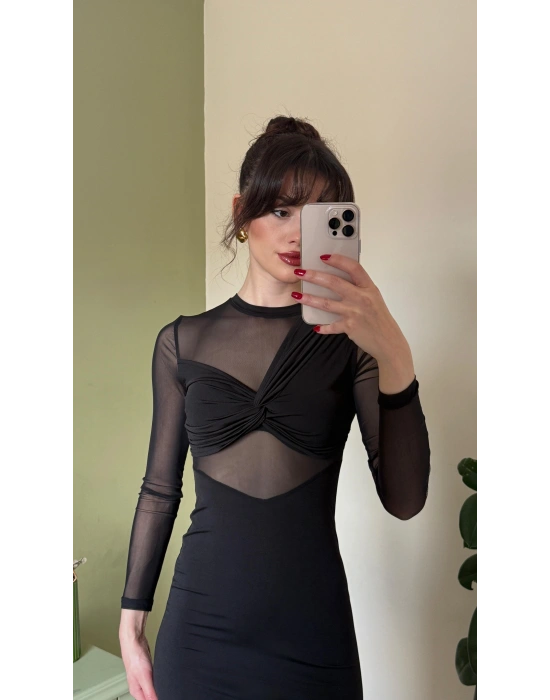 Siyah Elio Tül Detaylı Elbise