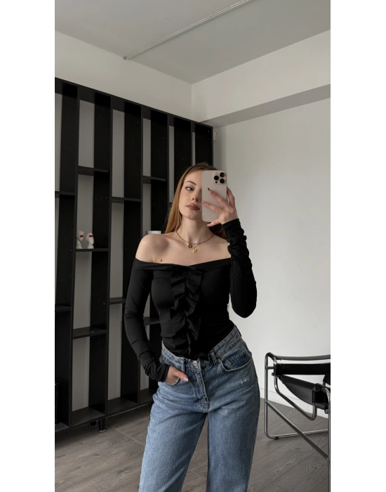 Siyah Fancy Madonna Fırfırlı Bluz