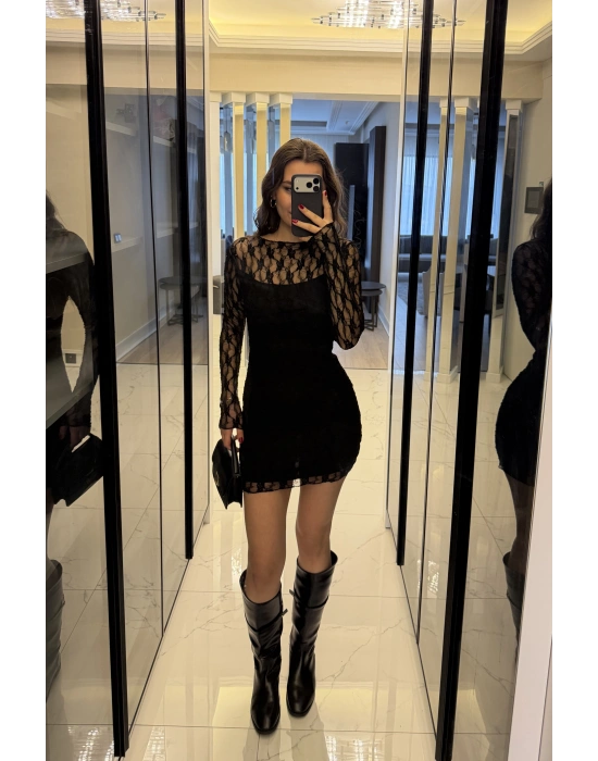 Siyah İç Astarlı Dantelli Elbise