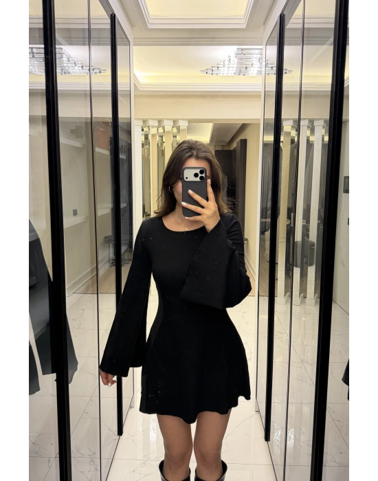 Siyah Jiex Bağcık Sırtlı Volan Elbise