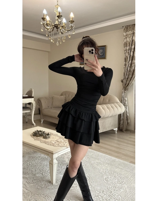 Siyah Kat Kat Volanlı Mini Elbise
