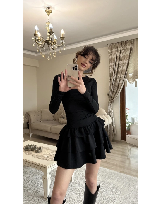 Siyah Kat Kat Volanlı Mini Elbise