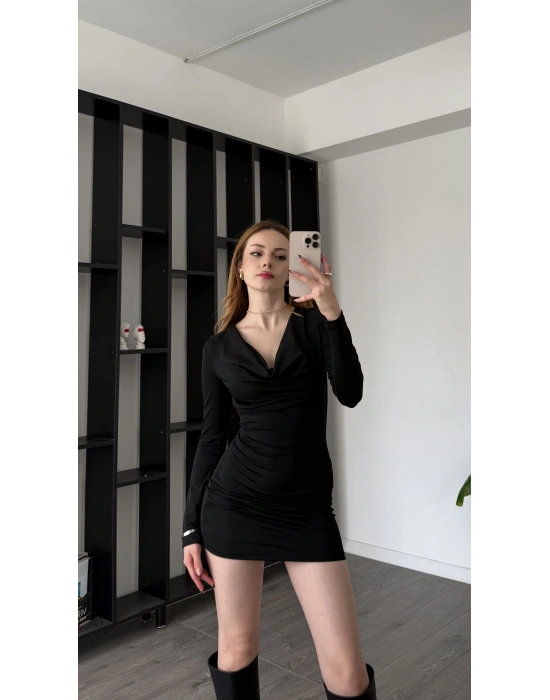 Siyah Loly Degaje Yakalı Elbise
