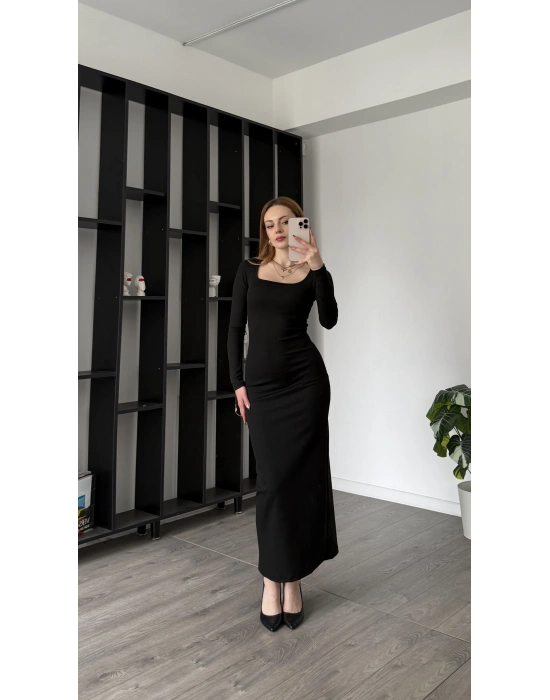 Siyah Luis Kare Yaka Basic Uzun Elbise