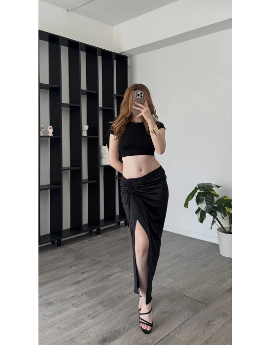 Siyah Melinda Büzgülü Etek