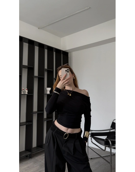 Siyah Olena Yarasa Kol Bluz