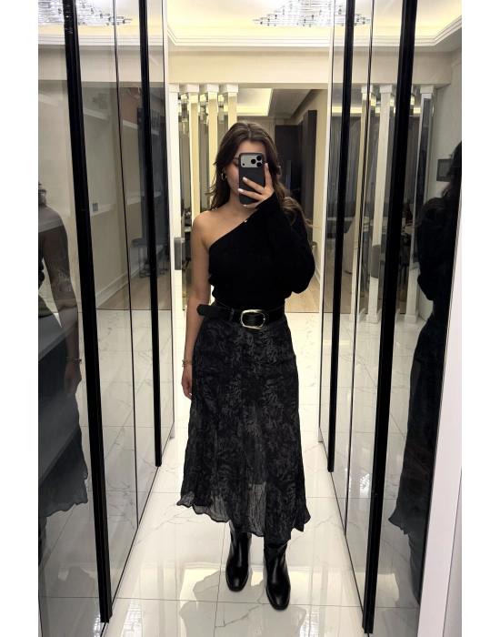 Siyah Zr Muadil Kemerli Desenli Etek