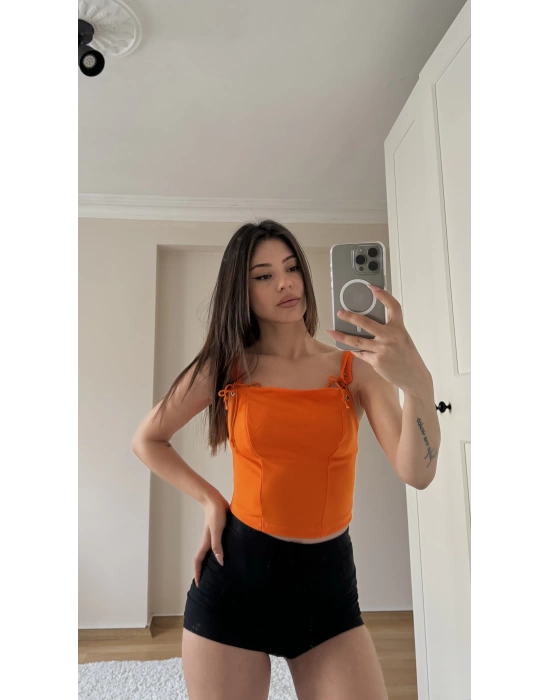 Turuncu Kuşgözü Bağcık Detaylı Crop Bluz