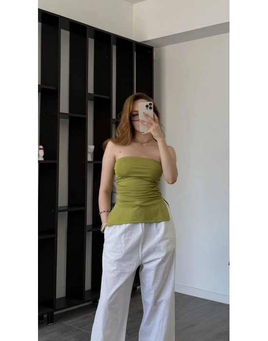 Yeşil Belinda Yırtmaçlı Straplez Bluz