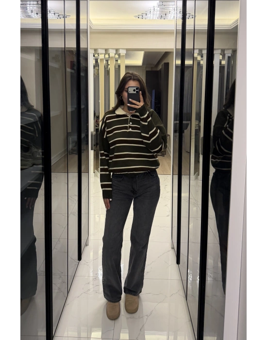 Yeşil Düğmeli Polo Yaka Çizgili Triko Kazak