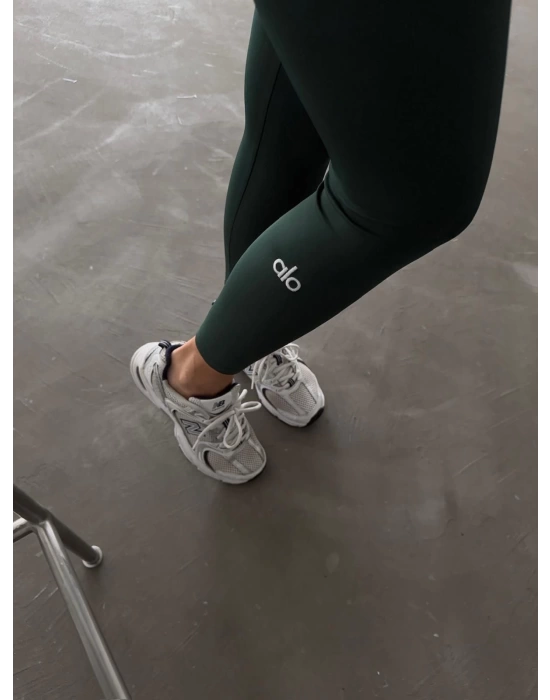 Yeşil Fermuar Yakalı Sweat & Tayt Spor Marka Takım