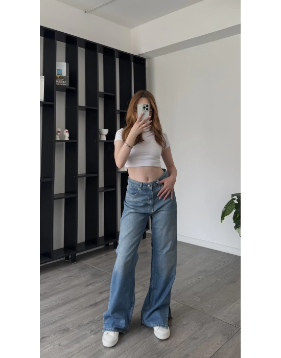 Yırtmaç Paçalı Straight Jean