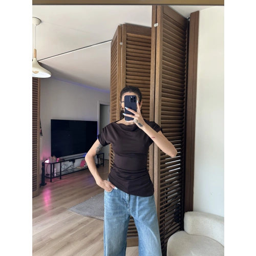 Asimetrik Kesim Tek Omuz Bluz Kahverengi