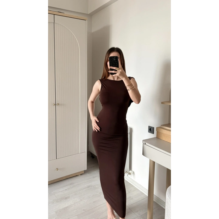 Kahve Neva Sırt Dekolteli Maxi Elbise