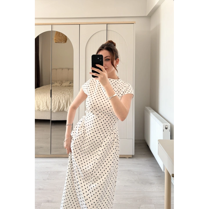 Alice Prenses Kesim Sırt Bağcıklı Puantiye Elbise