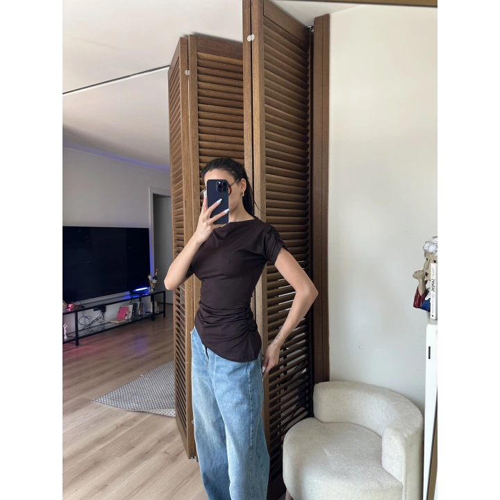 Asimetrik Kesim Tek Omuz Bluz Kahverengi