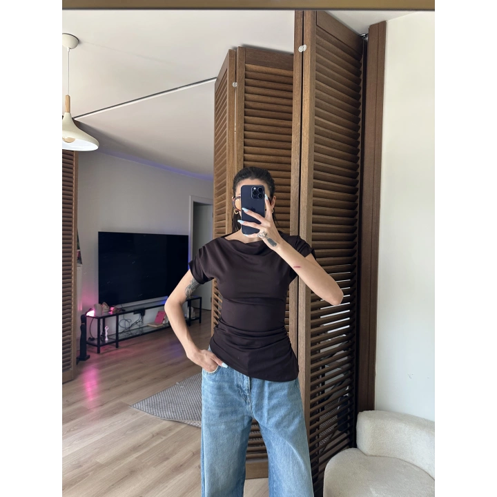 Asimetrik Kesim Tek Omuz Bluz Kahverengi