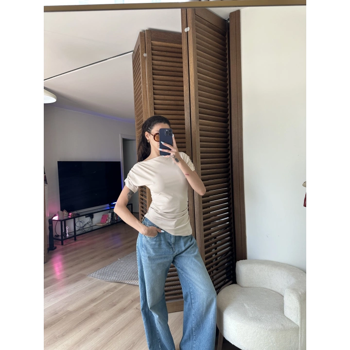 Asimetrik Kesim Tek Omuz Bluz Krem