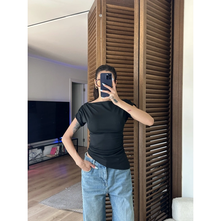 Asimetrik Kesim Tek Omuz Bluz Siyah