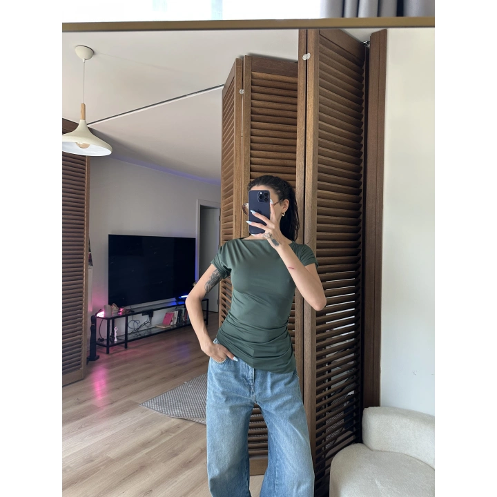 Asimetrik Kesim Tek Omuz Bluz Yeşil