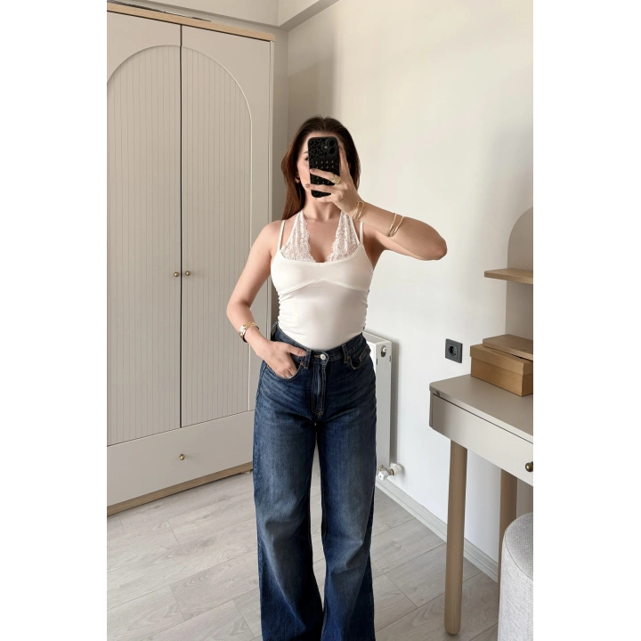Beyaz Nancy Dantel Kombineli Bodysuit