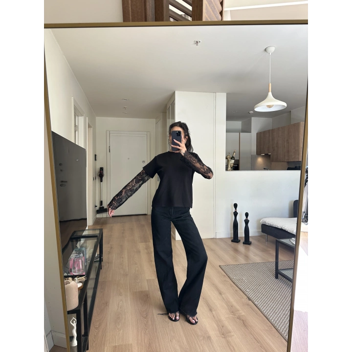 Kolları Dantel Detaylı Bluz Beyaz