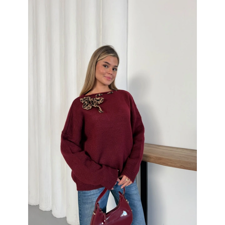 Leopar Fular Detaylı Triko Kazak Bordo