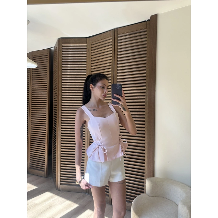 Yandan Bağcıklı Korsaj Bluz Pudra