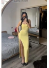 Sezy Sarı Kare Yaka Yırtmaçlı Elbise