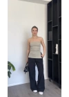 Bej Yandan Yırtmaçlı Straplez Bluz
