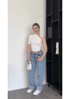 Beyaz Gold Omuz Detaylı Bluz