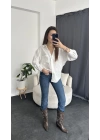 Beyaz Oversize Çizgi Desen Gömlek