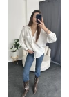 Beyaz Oversize Çizgi Desen Gömlek