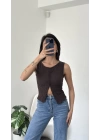 Claire Kahve Düğmeli Yelek