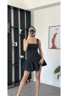 Lilya Siyah Kare Yakalı Balon Elbise