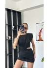 Lucia Siyah Bel Detay Vatkalı Elbise