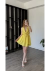 Sarı Chloe Degaje Yakalı Şortlu Volan Elbise