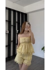 Sarı Nicole Güpür Detaylı Şortlu Takım