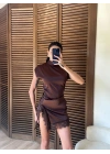 Saten Yırtmaçlı Dantelli Elbise Kahve